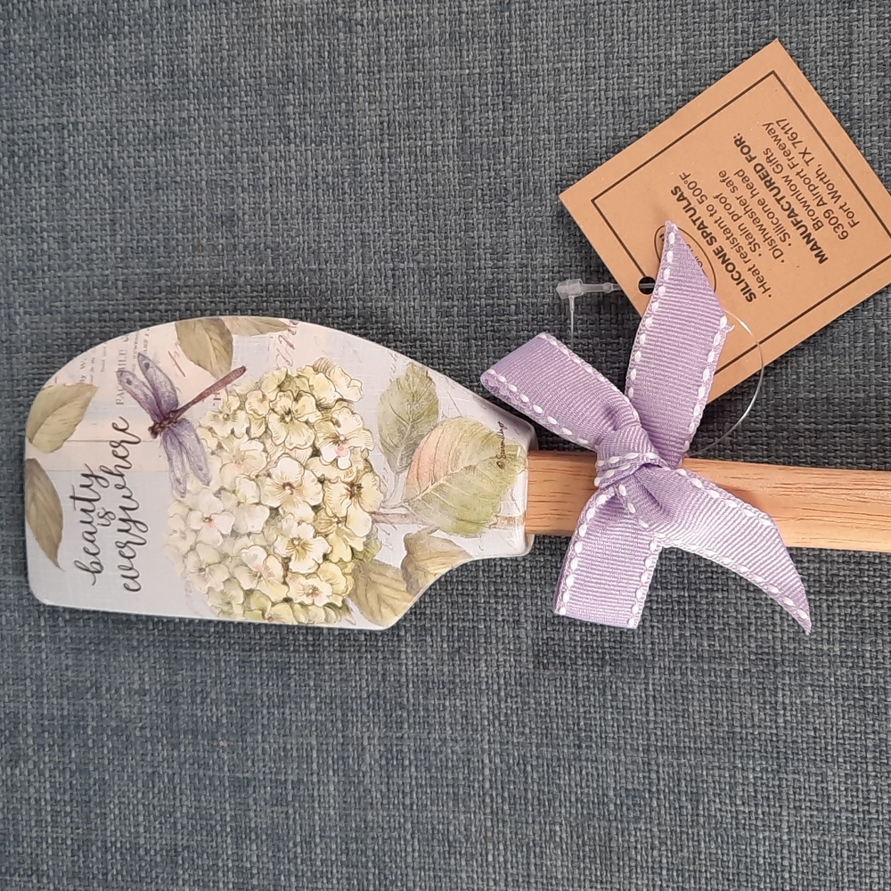 Silicone Spatula Beauty Everywhere Hydrangea Dragonfly Design Heat Resistant